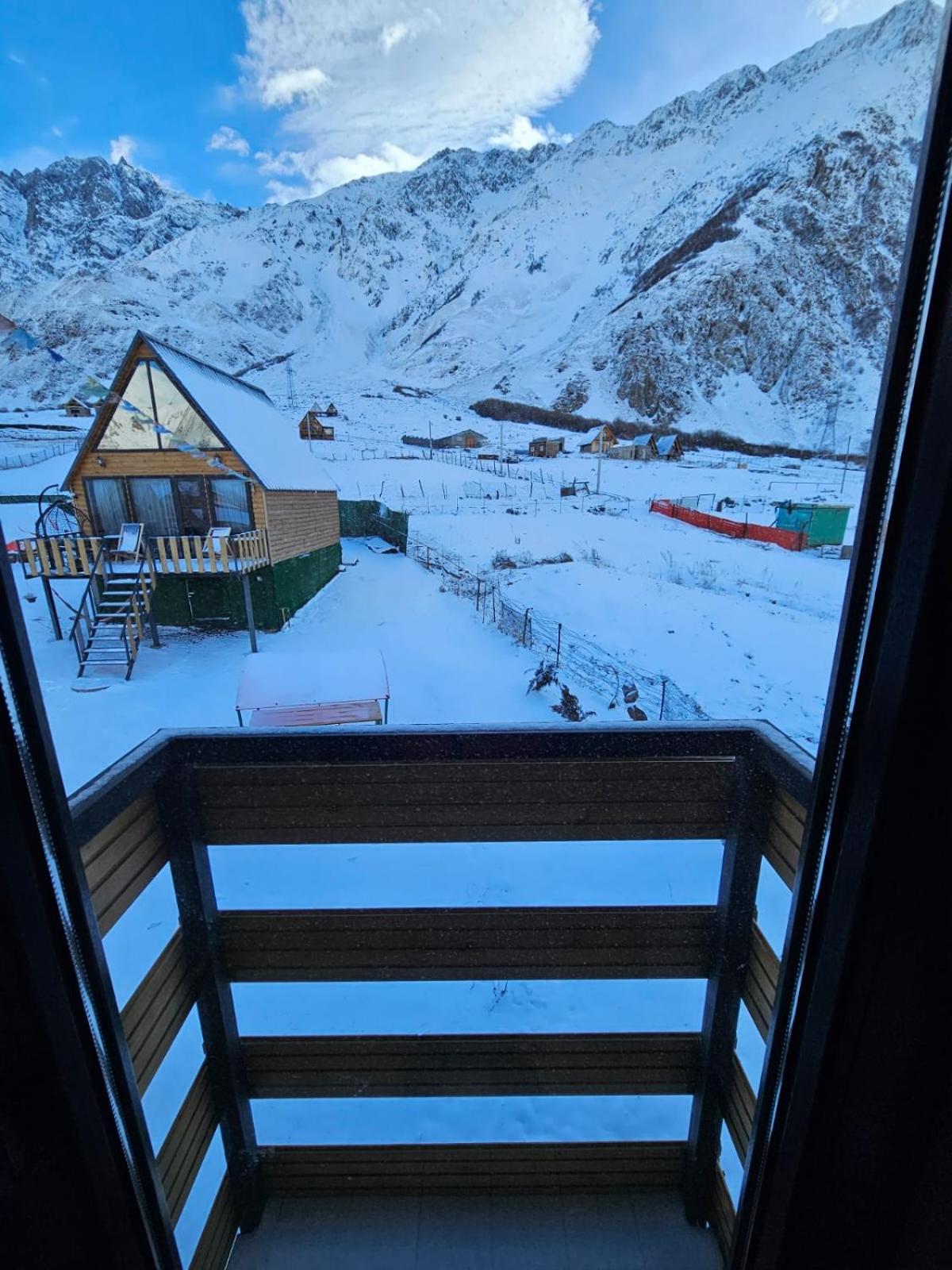 Mood Villa Kazbegi الغرفة الصورة